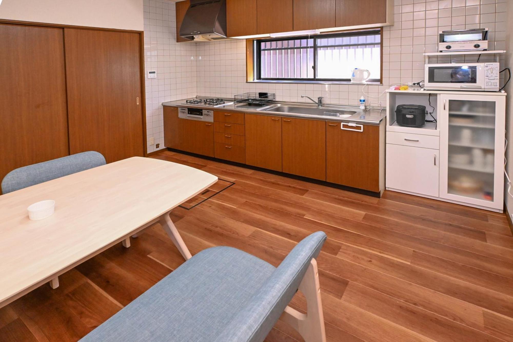 B Home彦根地蔵 Hikone