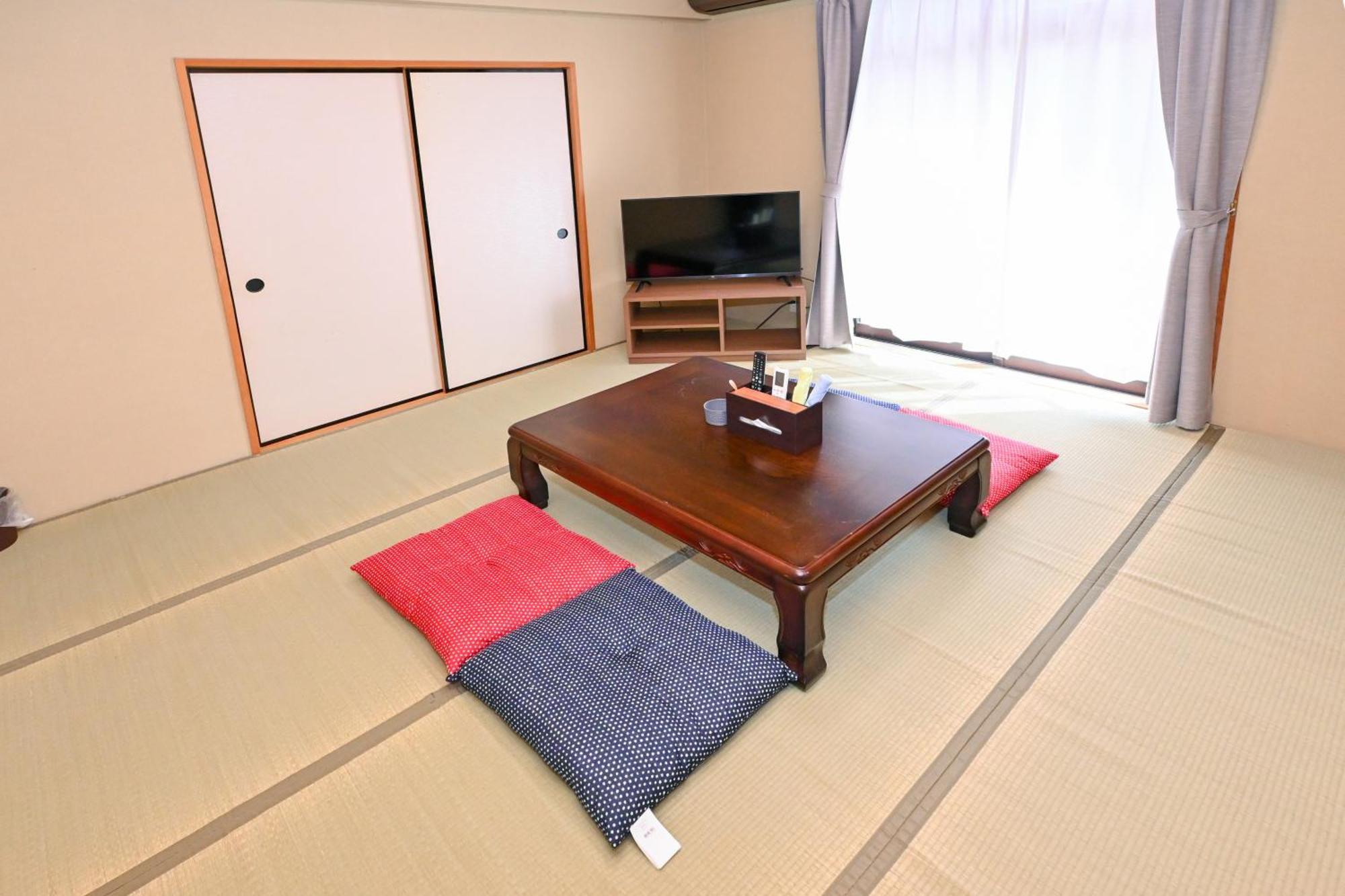 B Home彦根地蔵